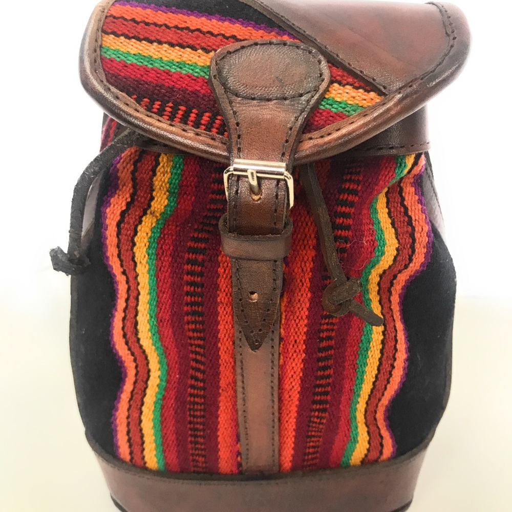 Mini Peruvian Wool and Leather Backpack. - Picture 6 of 6